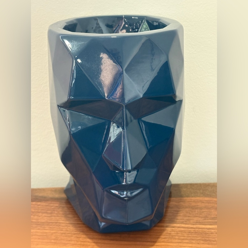 Vondom Geometric Blue Face Planter